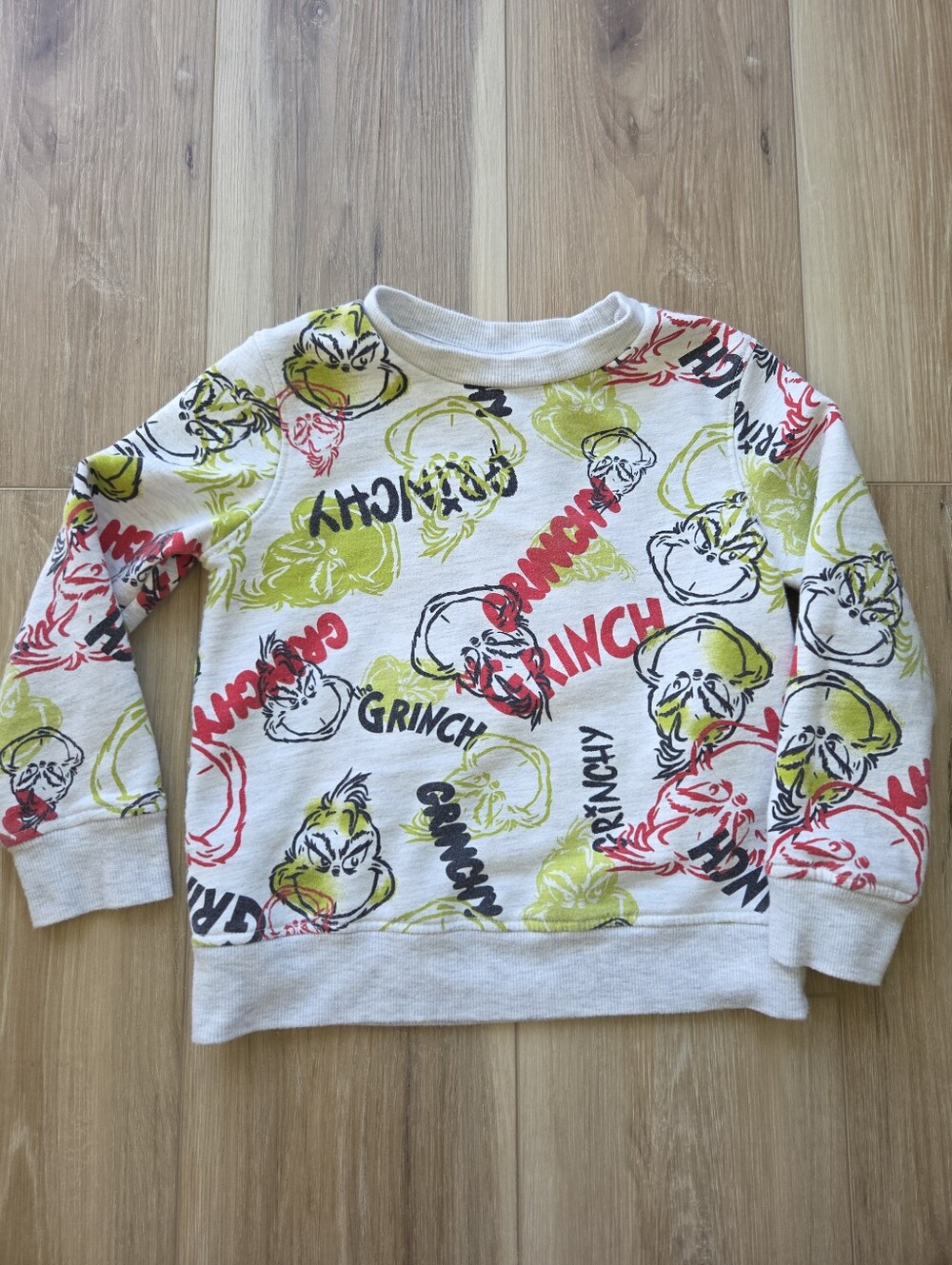 XS 4 - 5 Grinch Graphic Sweatshirt